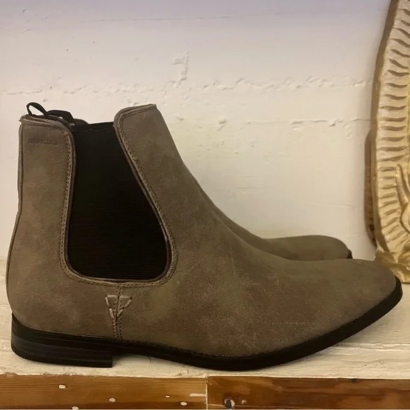 Guess 9 Men's Suede Tan Chelsea Boots - Picture 9 of 9